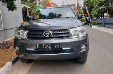 Jual Toyota Fortuner 2008 harga baik