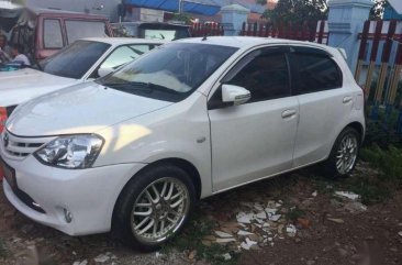 Jual Toyota Etios harga baik