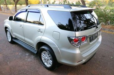 Jual Toyota Fortuner 2012, KM Rendah