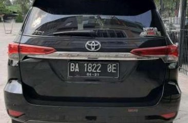 Butuh uang jual cepat Toyota Fortuner 2016