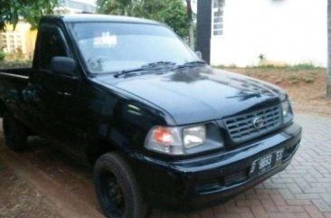 Butuh uang jual cepat Toyota Kijang Pick Up 2002