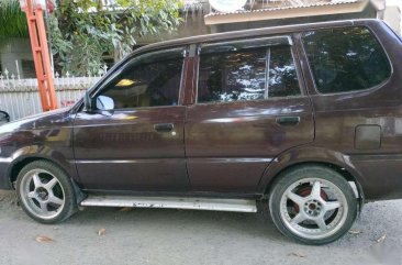 Toyota Kijang 2001 dijual cepat