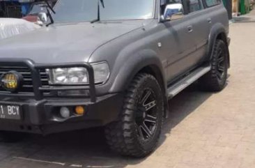 Toyota Land Cruiser 1995 dijual cepat