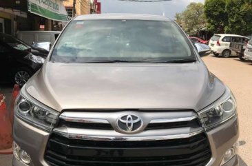 Jual Toyota Kijang Innova 2.0 G harga baik