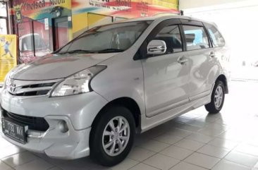 Toyota Avanza 2015 bebas kecelakaan