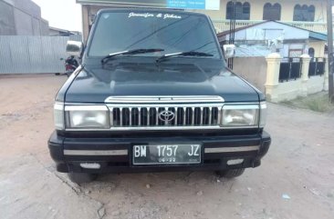 Butuh uang jual cepat Toyota Kijang 1995