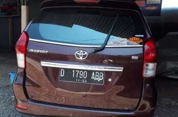 Toyota Avanza G bebas kecelakaan