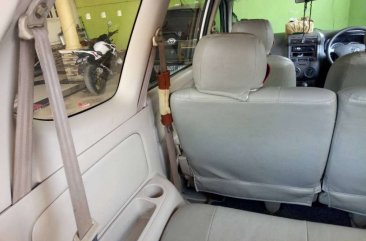 Toyota Avanza 2008 dijual cepat