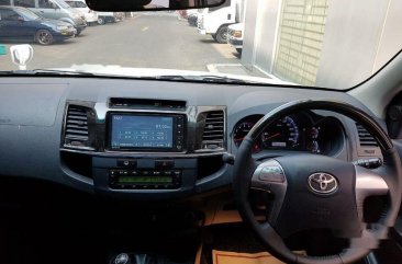 Toyota Fortuner V dijual cepat