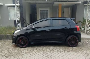 Jual Toyota Yaris 2012 harga baik