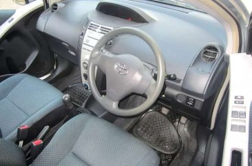 Jual Toyota Yaris 2007 harga baik