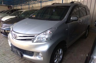 Toyota Avanza 2013 bebas kecelakaan