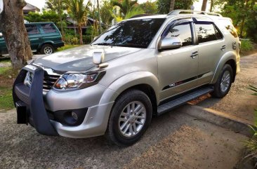 Butuh uang jual cepat Toyota Fortuner 2012