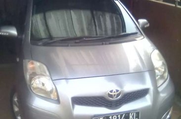 Jual Toyota Yaris 2010 Manual