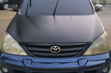 Toyota Avanza 2004 dijual cepat