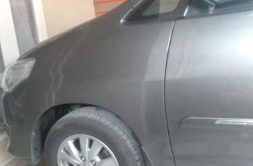 Toyota Voxy 2012 bebas kecelakaan