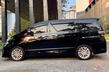 Jual Toyota Vellfire ZG harga baik