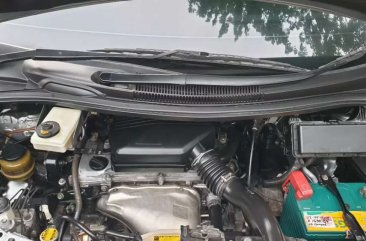 Toyota Alphard V bebas kecelakaan