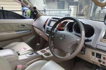 Jual Toyota Fortuner 2005 Automatic