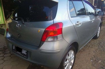 Butuh uang jual cepat Toyota Yaris 2011
