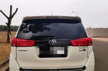 Jual Toyota Kijang Innova 2017, KM Rendah