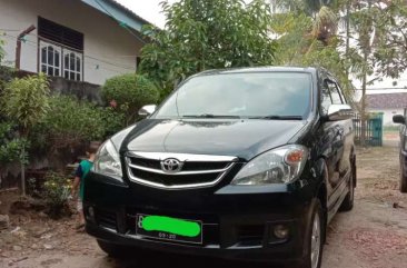 Toyota Avanza 2010 dijual cepat