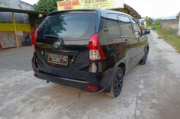 Toyota Avanza 2014 bebas kecelakaan