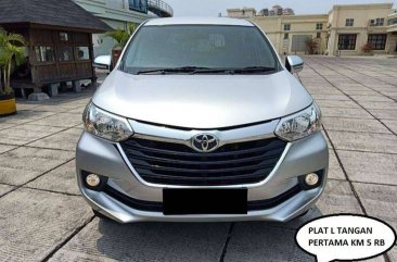 Butuh uang jual cepat Toyota Avanza 2017