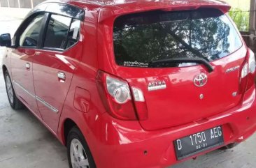 Butuh uang jual cepat Toyota Agya 2016