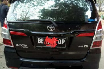 Jual Toyota Kijang Innova V harga baik