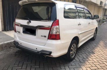 Toyota Kijang Innova 2014 bebas kecelakaan