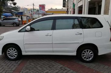 Toyota Kijang Innova V Luxury dijual cepat