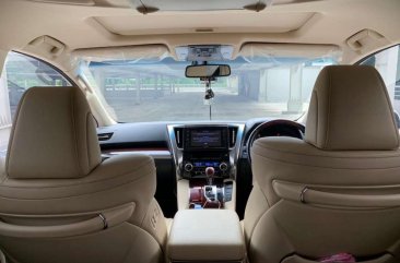 Toyota Alphard 2017 dijual cepat