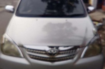 Toyota Avanza 2011 bebas kecelakaan