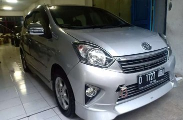 Butuh uang jual cepat Toyota Agya 2013