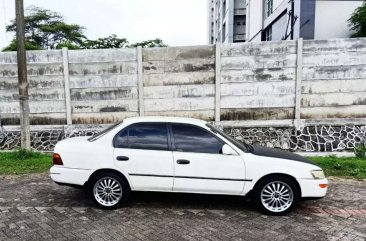 Toyota Corolla 1992 dijual cepat