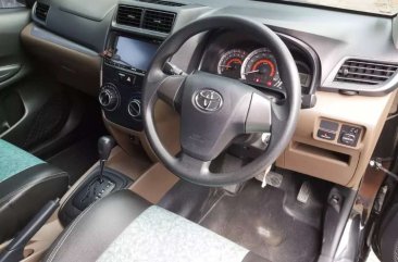 Toyota Avanza E dijual cepat