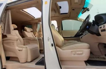 Toyota Alphard G bebas kecelakaan