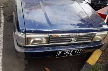 Toyota Kijang 1986 bebas kecelakaan