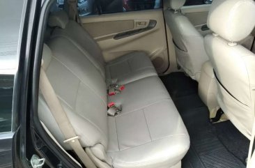 Toyota Kijang Innova 2.5 G bebas kecelakaan