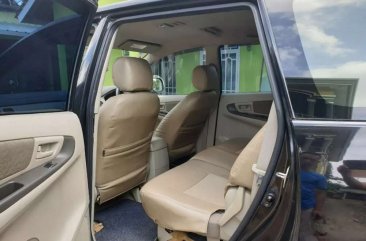 Jual Toyota Kijang Innova 2.0 G harga baik