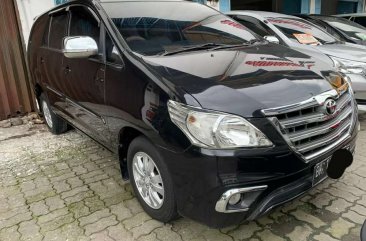 Toyota Kijang Innova 2014 bebas kecelakaan