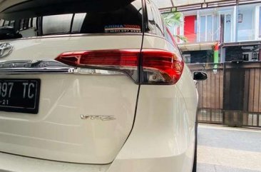 Jual Toyota Fortuner VRZ harga baik