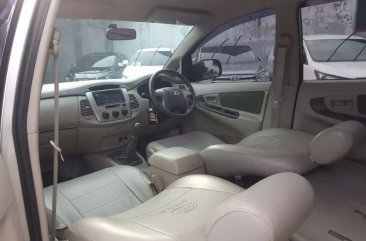 Jual Toyota Kijang Innova 2.0 G harga baik