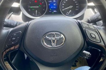 Jual Toyota C-HR 2019 harga baik