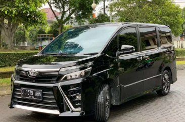 Jual Toyota Voxy 2018 Automatic