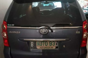 Butuh uang jual cepat Toyota Avanza 2011