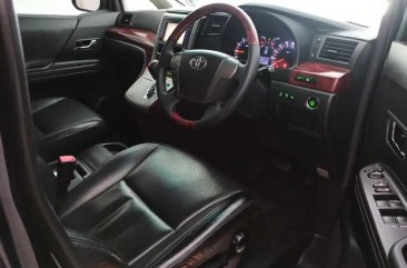 Toyota Alphard S dijual cepat