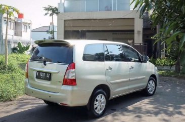 Toyota Kijang Innova 2011 dijual cepat