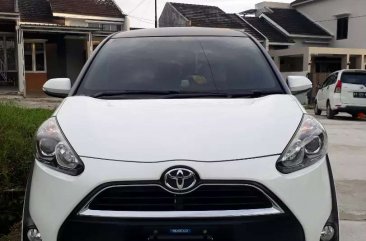 Jual Toyota Sienta 2018 